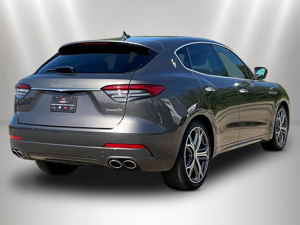 Used 2023 Maserati Levante GT AWD/4WD image 6