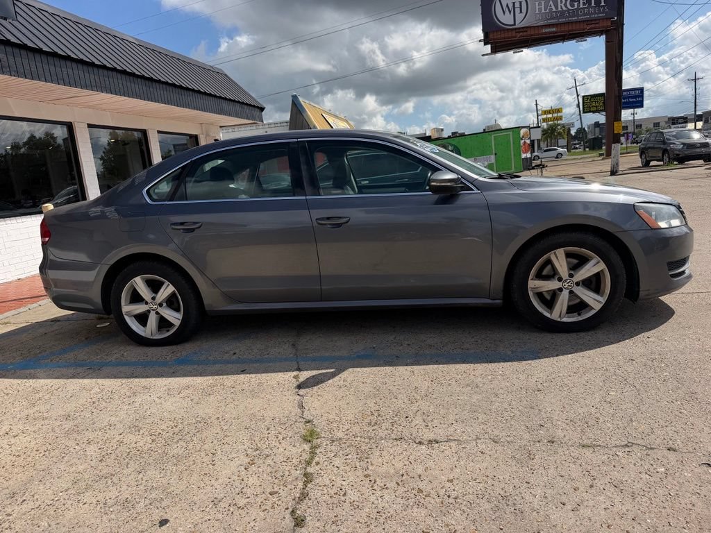 Used 2012 Volkswagen Passat 2.5 SE FWD image 4