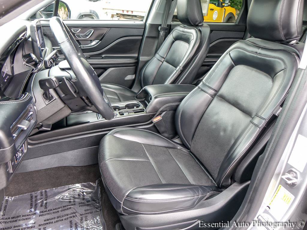 Used 2021 Lincoln Corsair AWD w/ Premium Package image 9