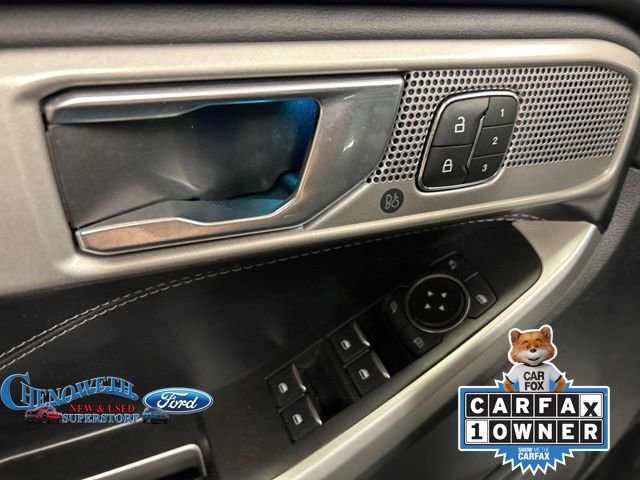 Used 2022 Ford Explorer Limited w/ Equipment Group 301A image 12