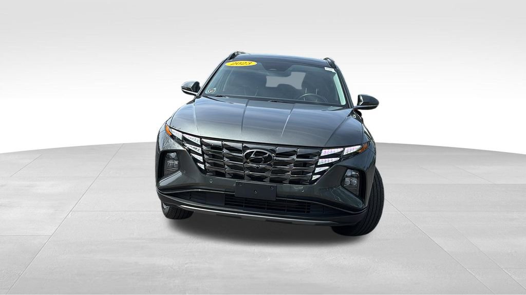 Used 2023 Hyundai Tucson Limited AWD/4WD image 2