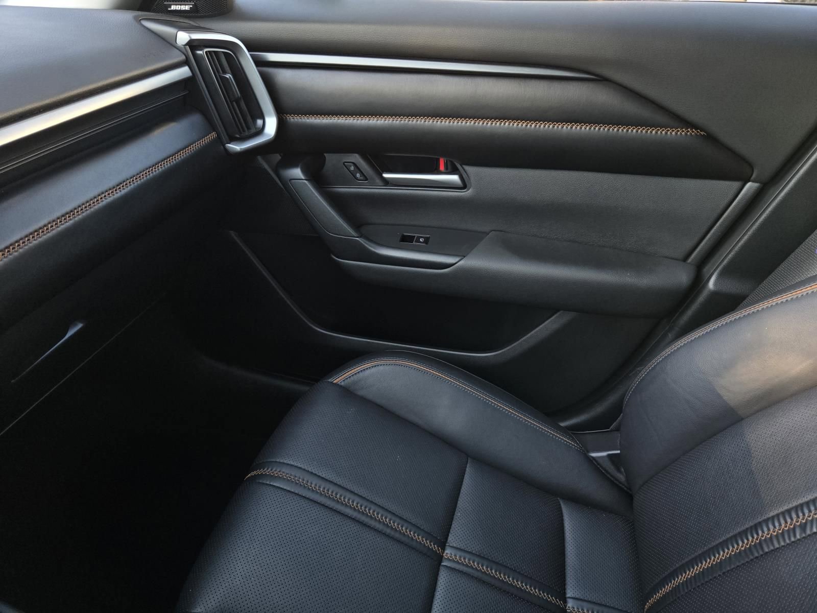 Certified 2025 MAZDA CX-50 AWD 2.5 Hybrid w/ Premium Pkg image 30