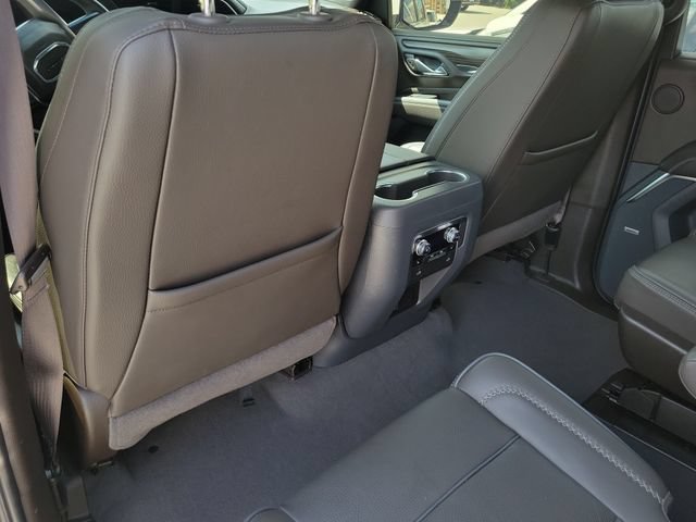 Used 2024 GMC Yukon XL Denali w/ Max Trailering Package AWD/4WD image 8