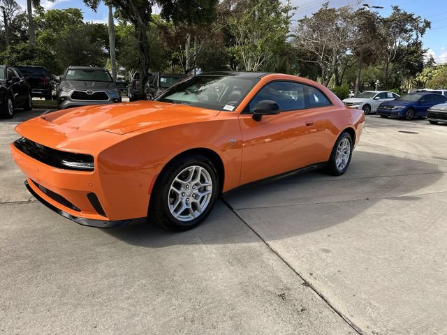 Used 2025 Dodge Charger Daytona R/T w/ Sun & Sound Package AWD/4WD image 21