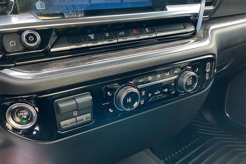 Used 2024 Chevrolet Silverado 2500 LTZ image 25