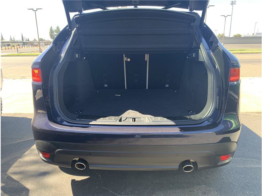 Used 2018 Jaguar F-PACE Prestige AWD/4WD image 6