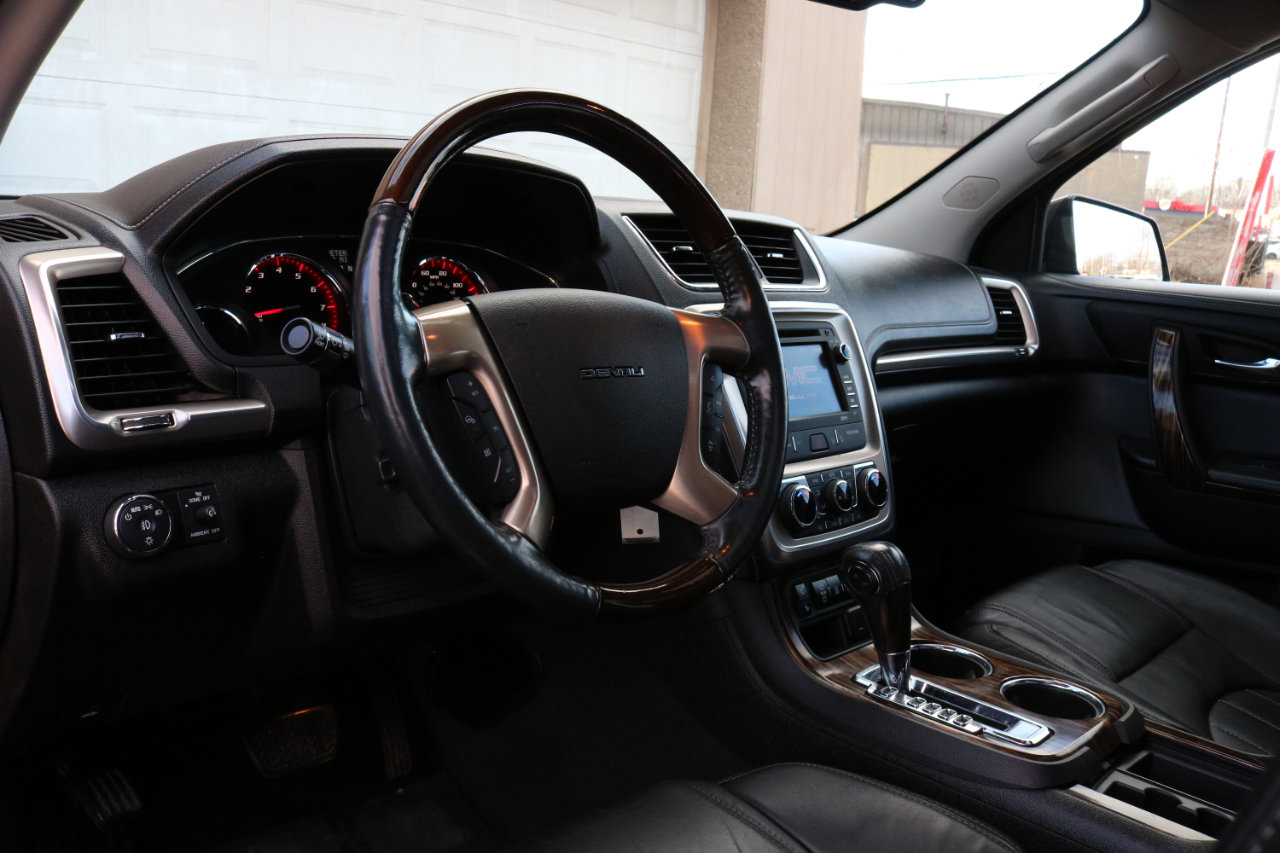 Used 2015 GMC Acadia Denali image 21