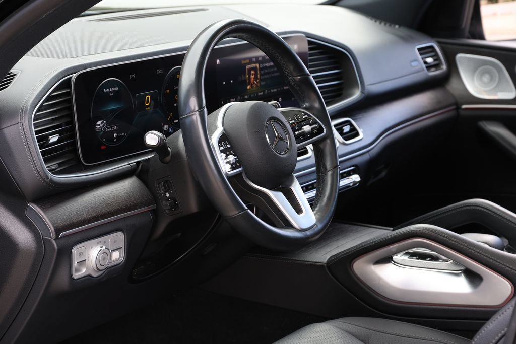 Used 2020 Mercedes-Benz GLS 450 4MATIC image 13