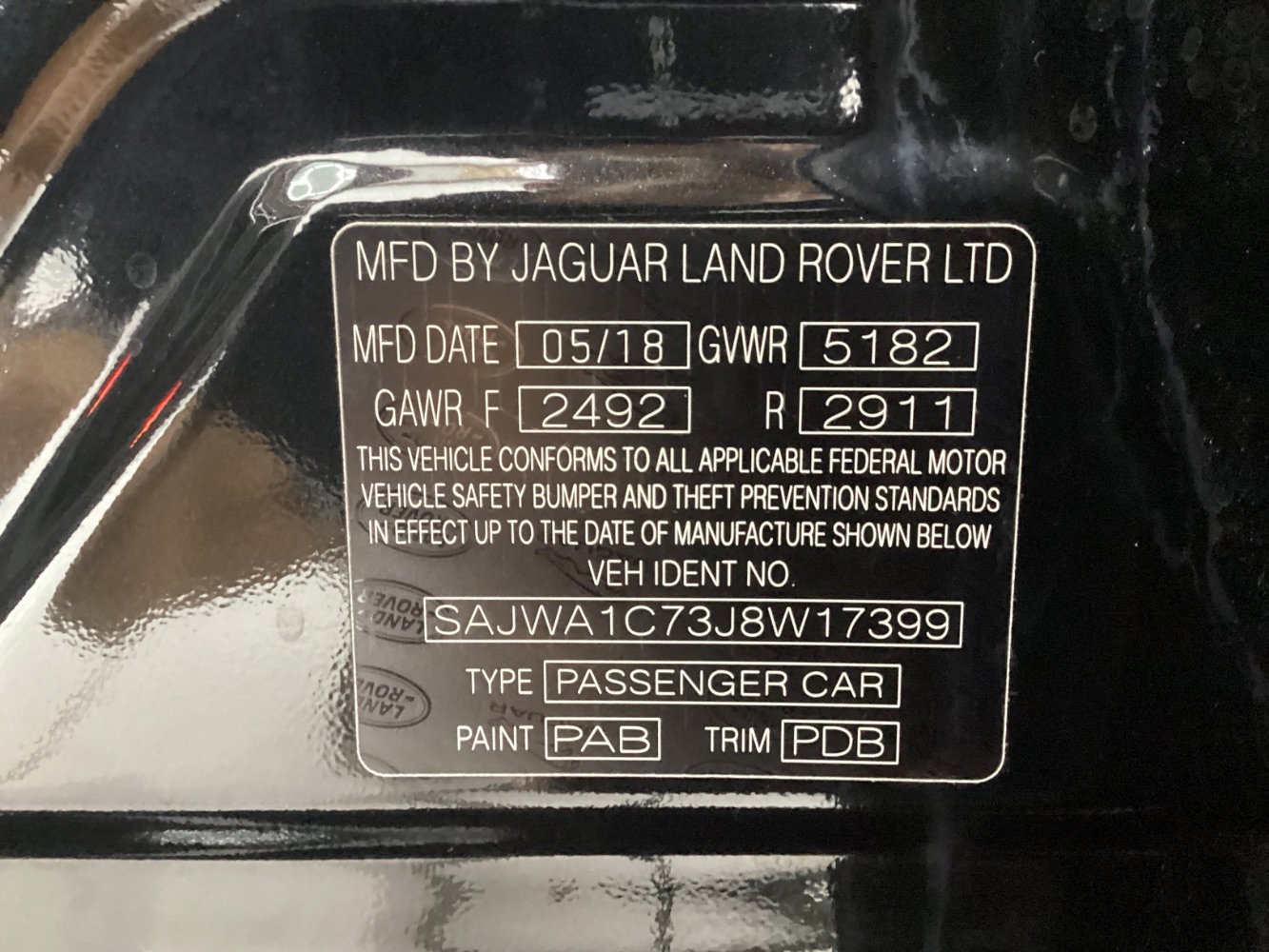 Used 2018 Jaguar XJ R-Sport image 55