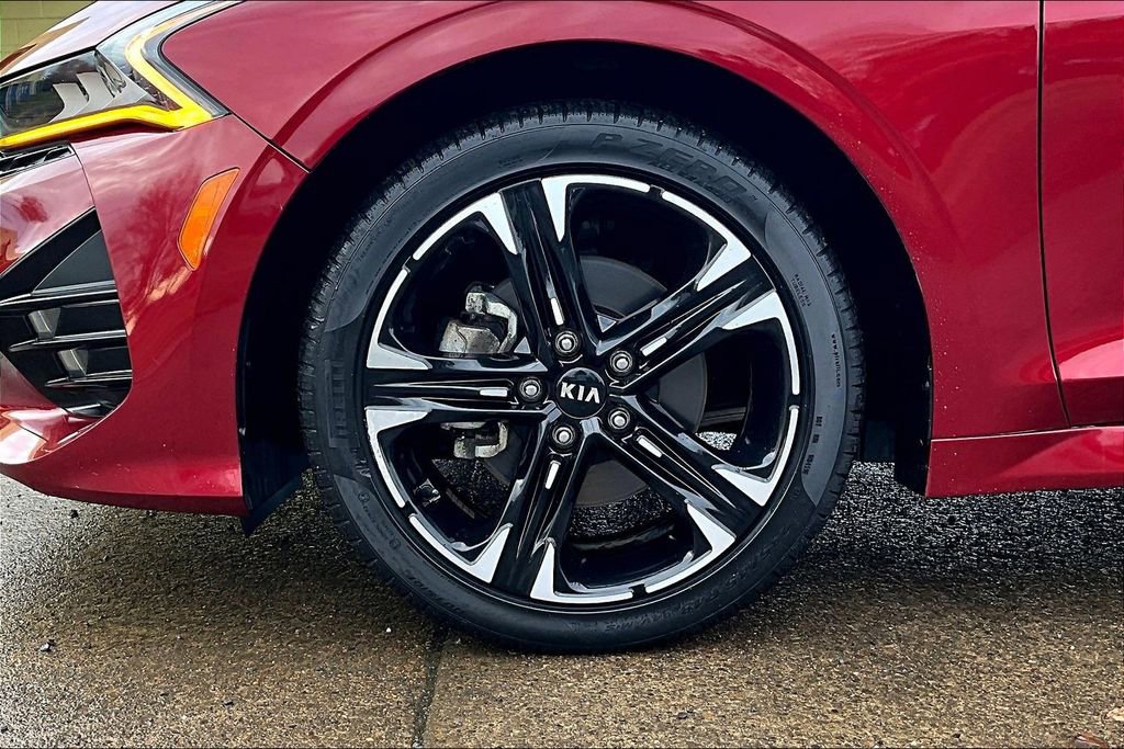 Used 2021 Kia K5 GT-Line image 12