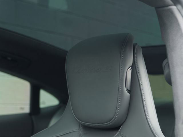 Certified 2022 Porsche Taycan Turbo S image 19