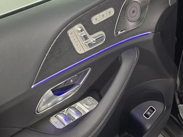 Used 2026 Mercedes-Benz GLS 450 4MATIC image 17