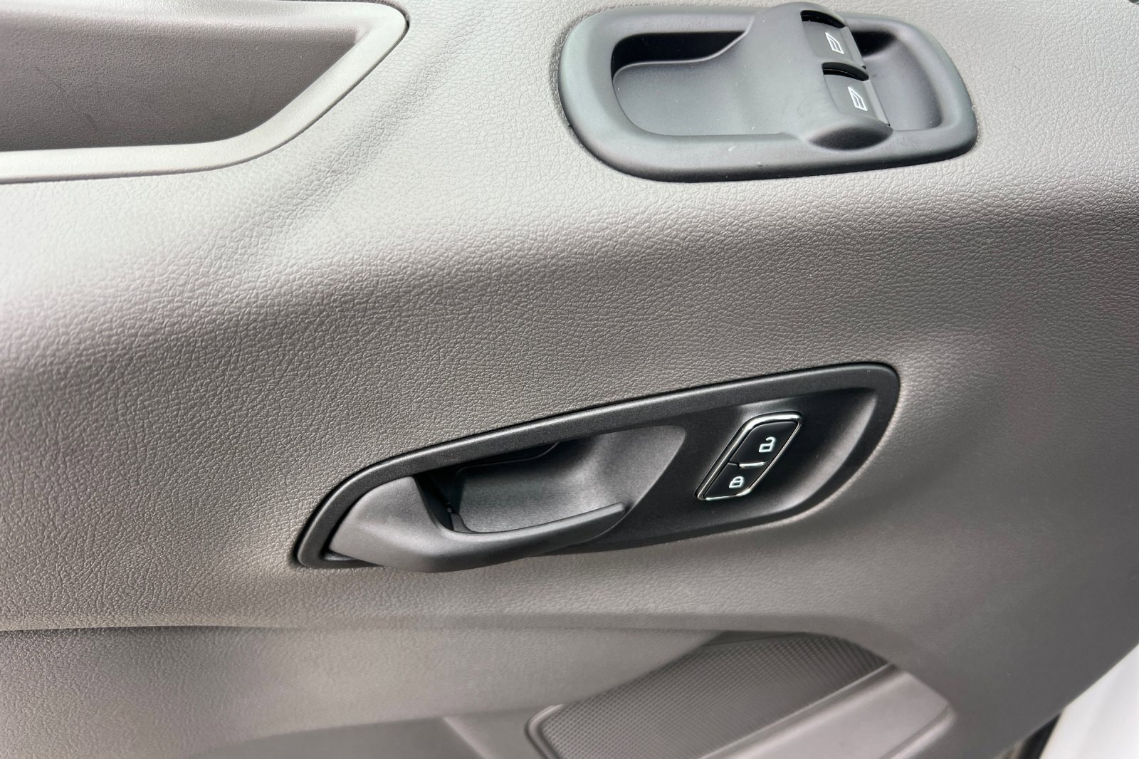 New 2026 Ford Transit 350 148 High Roof Extended w/ Load Area Protection Package image 11