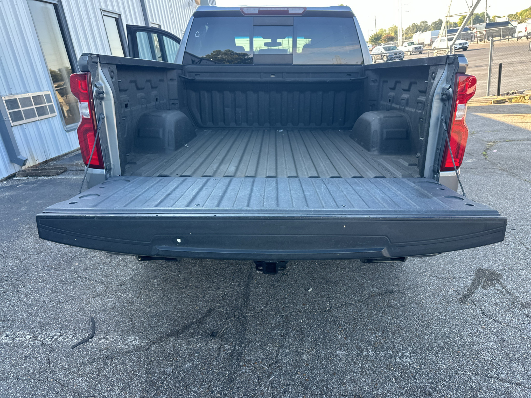 Used 2020 Chevrolet Silverado 1500 RST w/ Texas Edition AWD/4WD image 21