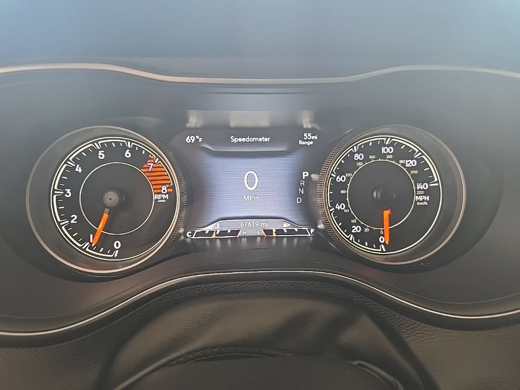 Used 2019 Jeep Cherokee Limited AWD/4WD image 18