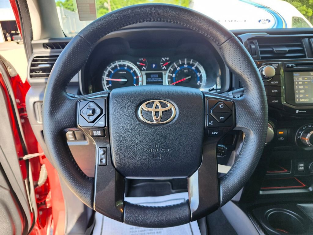 Used 2019 Toyota 4Runner TRD Off-Road Premium AWD/4WD image 28