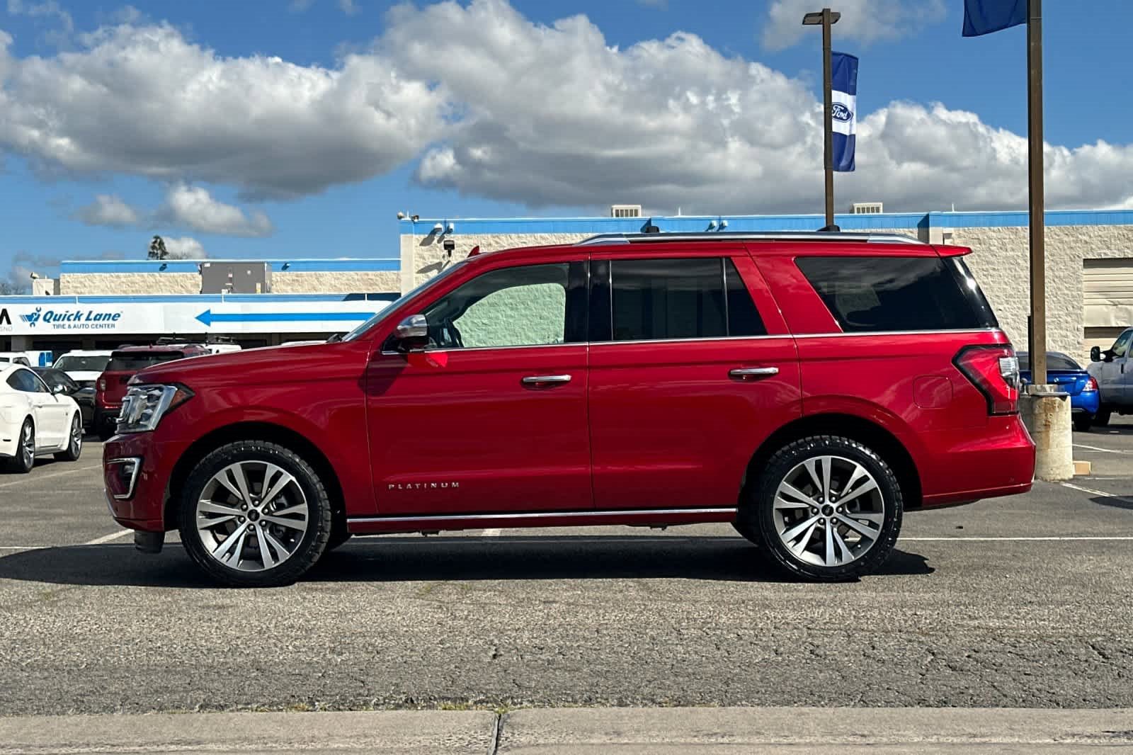 Certified 2020 Ford Expedition Platinum image 5