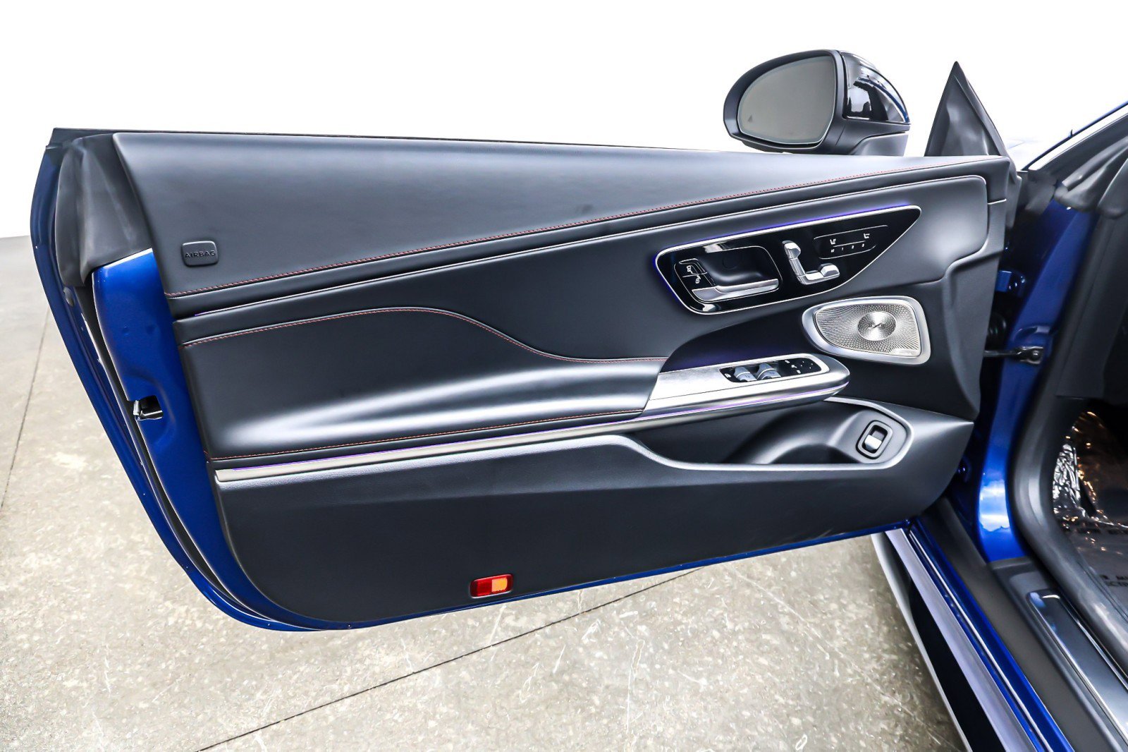 Used 2025 Mercedes-Benz CLE 53 AMG 4MATIC Cabriolet image 22