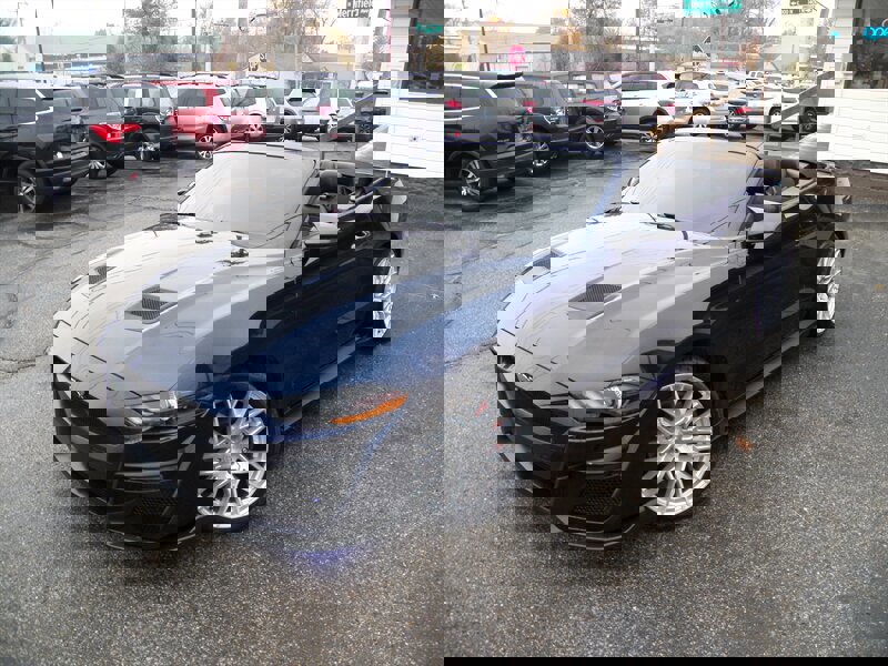 Used 2018 Ford Mustang Premium w/ Equipment Group 201A image 1