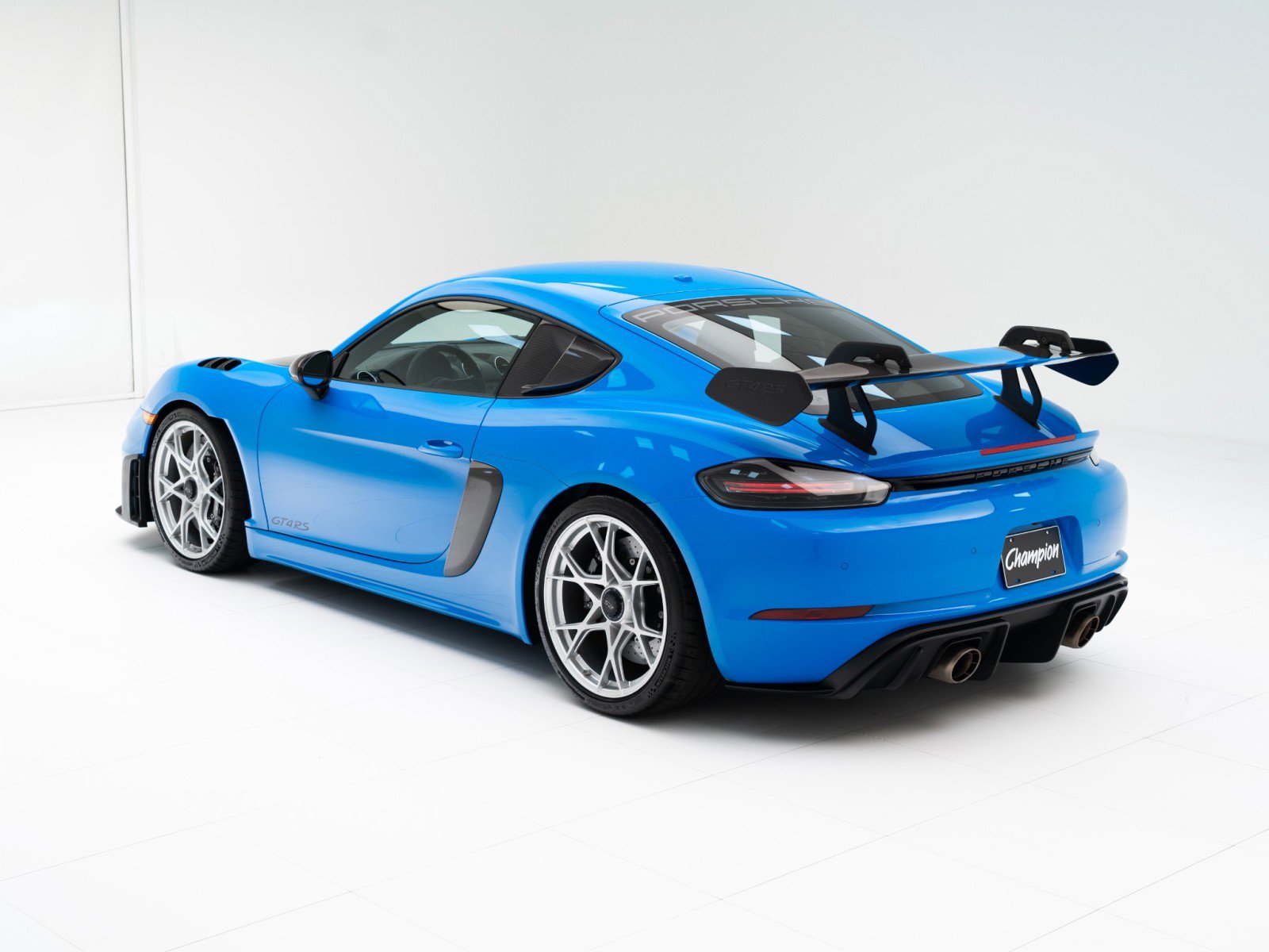 Certified 2025 Porsche 718 Cayman GT4 RS image 3