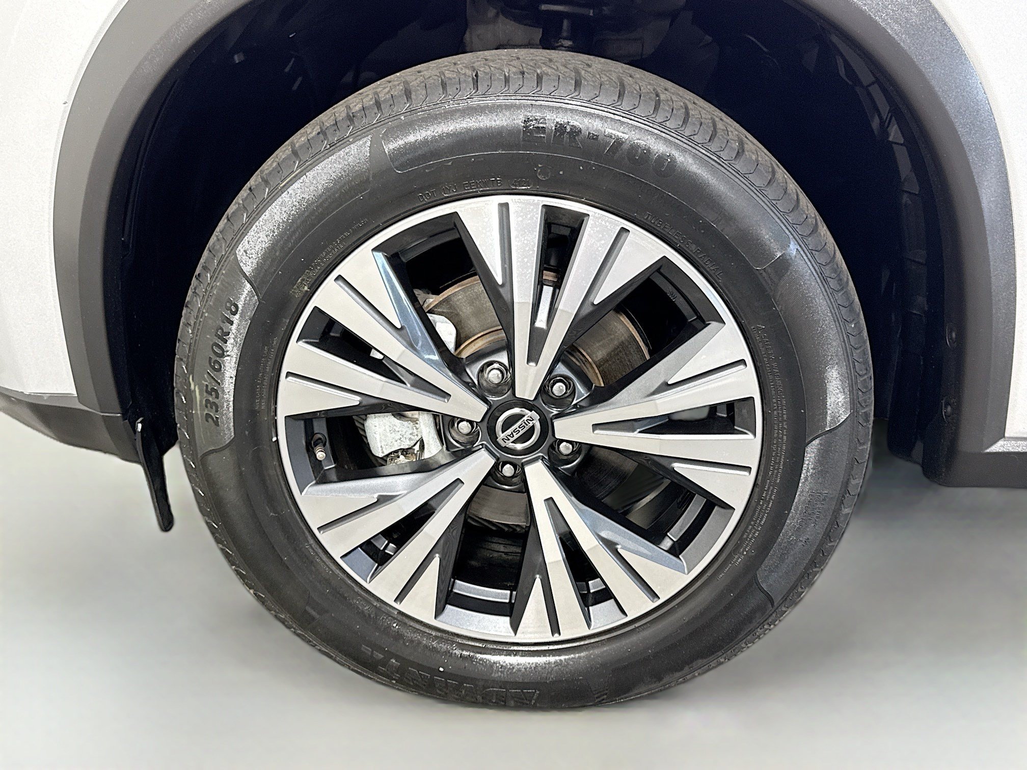 Used 2021 Nissan Rogue SV AWD/4WD image 38