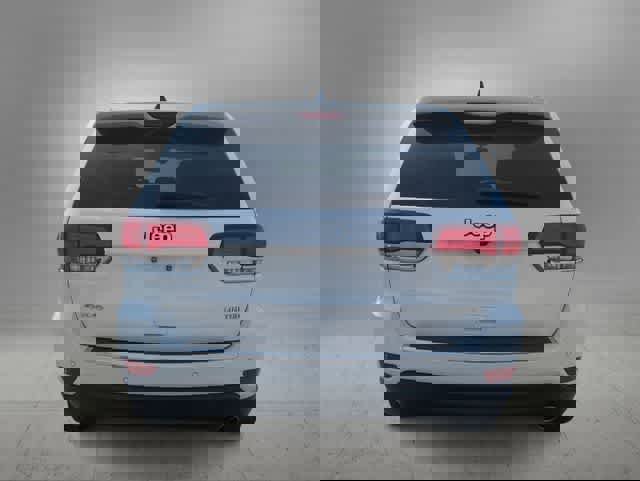 Used 2020 Jeep Grand Cherokee Limited w/ Luxury Group II image 7