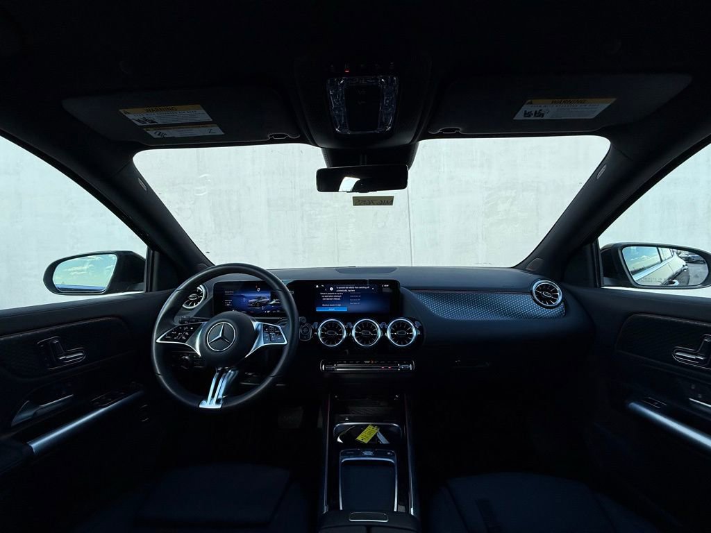 Used 2025 Mercedes-Benz GLA 250 image 6