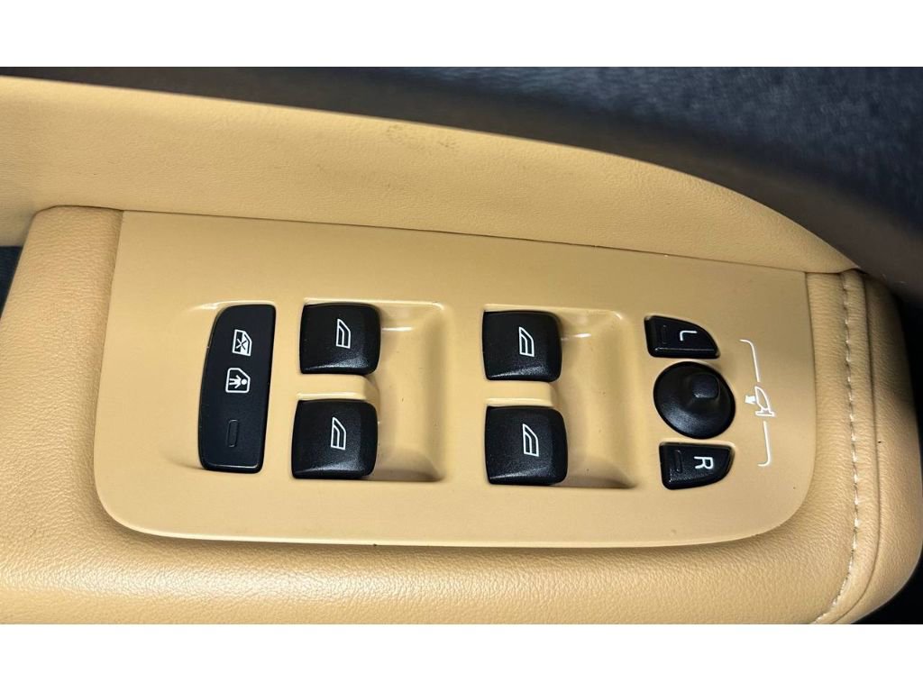 Used 2021 Volvo XC60 T5 Inscription image 33