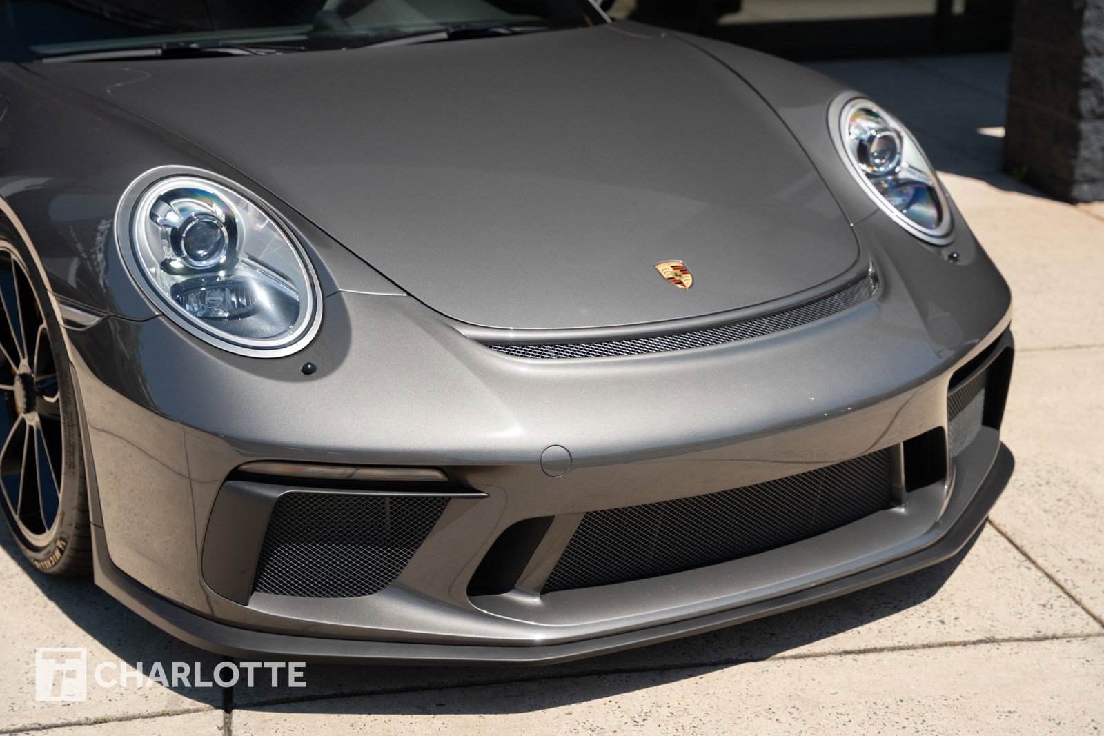 Used 2019 Porsche 911 GT3 RWD image 2