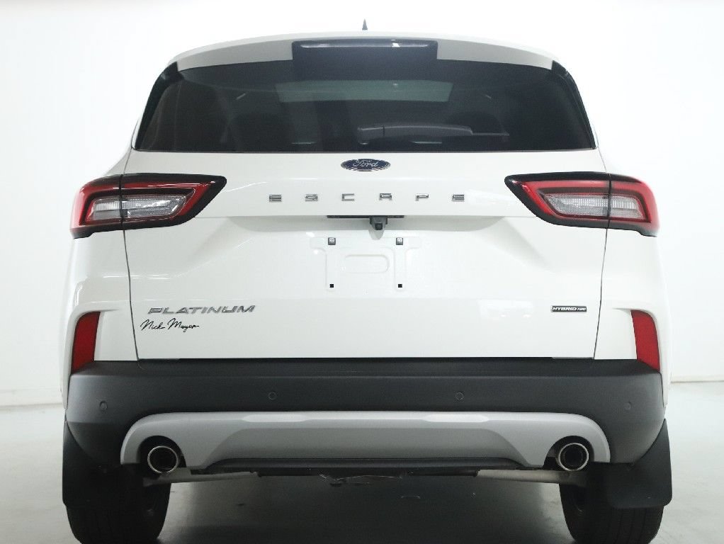 Used 2023 Ford Escape Platinum w/ Premium Technology Package AWD/4WD image 44