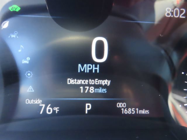 Used 2024 Toyota Sienna XSE w/ XSE Premium Package AWD/4WD image 21