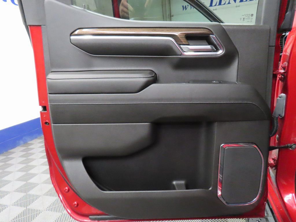 Used 2024 Chevrolet Silverado 1500 RST image 48