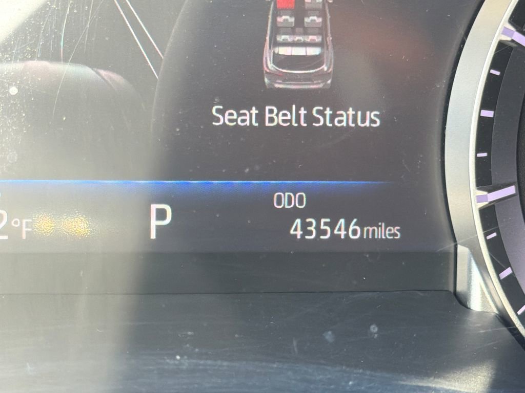 Used 2023 Toyota Highlander L image 16