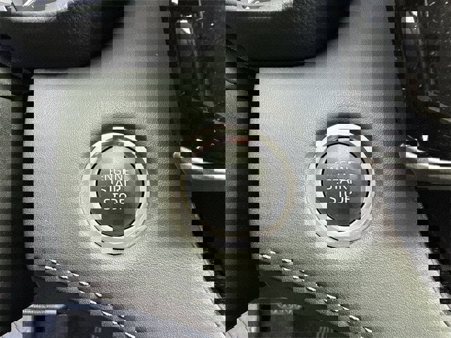 Used 2024 Toyota Highlander XLE image 24