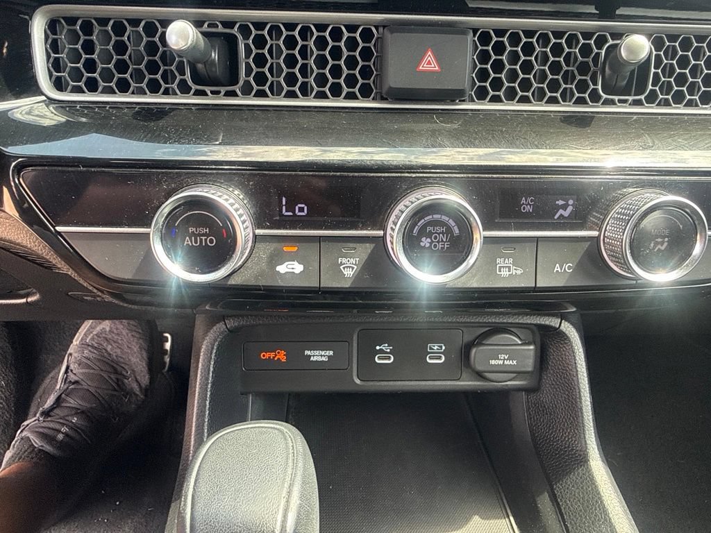 Used 2025 Honda Civic Sport image 24