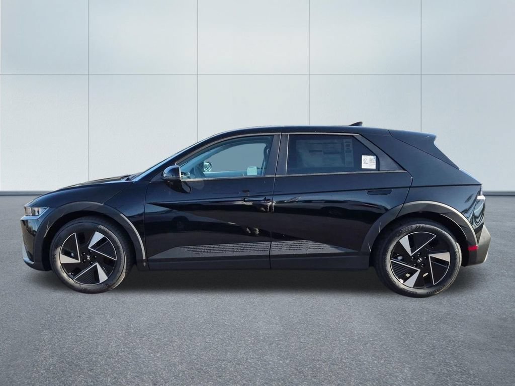 New 2026 Hyundai Ioniq 5 SEL RWD image 3