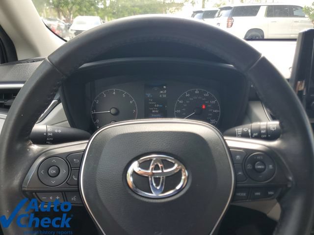 Used 2023 Toyota Corolla Cross LE w/ Moonroof Package AWD/4WD image 21