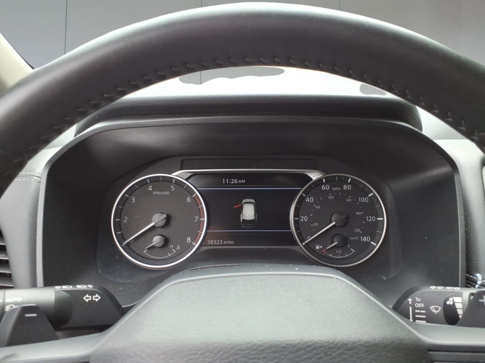 Used 2025 Nissan Rogue SV AWD/4WD image 12