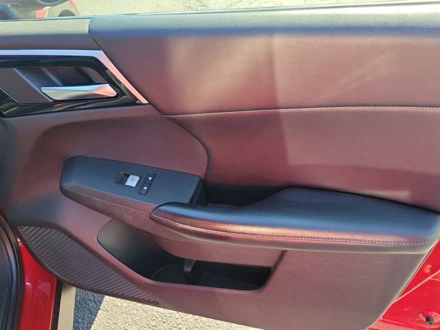 Used 2022 Mitsubishi Outlander SE image 8