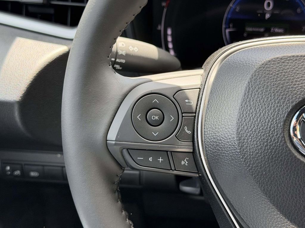 New 2026 Toyota Corolla SE image 7