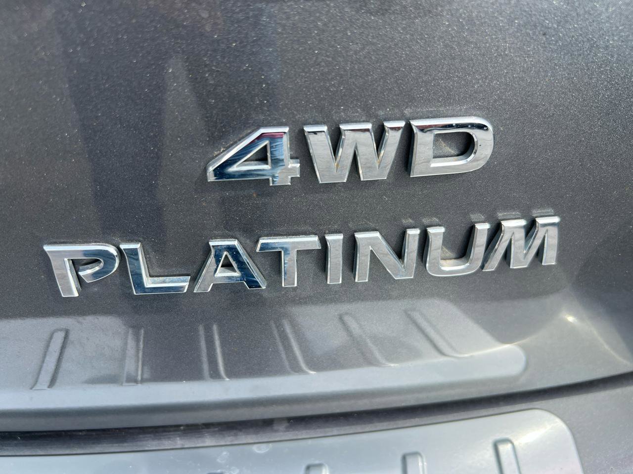 Used 2019 Nissan Pathfinder Platinum AWD/4WD image 4