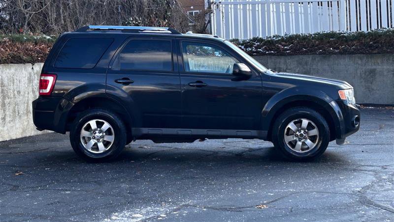 Used 2011 Ford Escape Limited w/ 301A Rapid Spec Order Code image 6