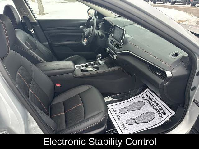 Certified 2022 Nissan Altima 2.5 SR image 12