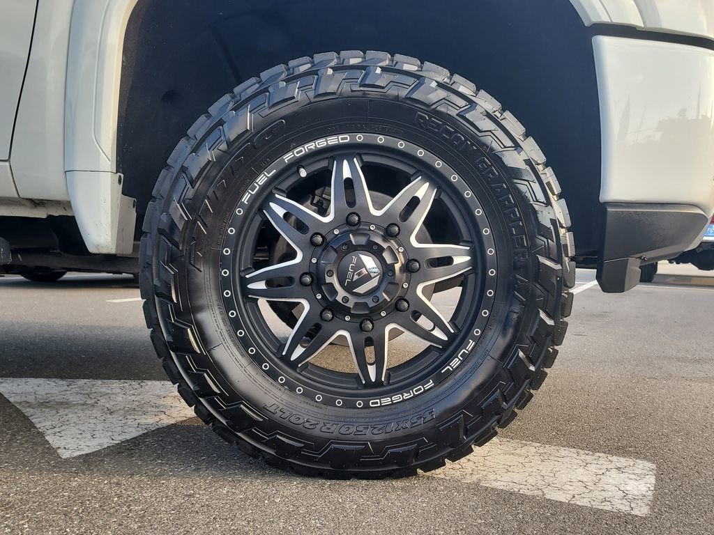 Used 2022 GMC Sierra 3500 Denali w/ Denali Ultimate Package image 6