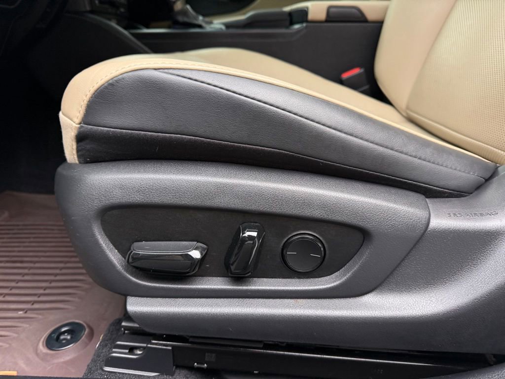 Used 2019 Lexus ES 350 w/ Premium Package image 15