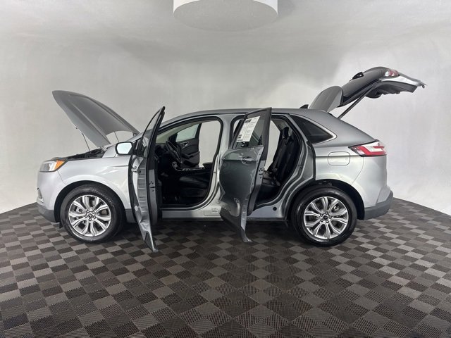 Used 2024 Ford Edge Titanium image 15