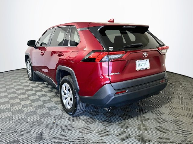 Certified 2024 Toyota RAV4 LE FWD image 6