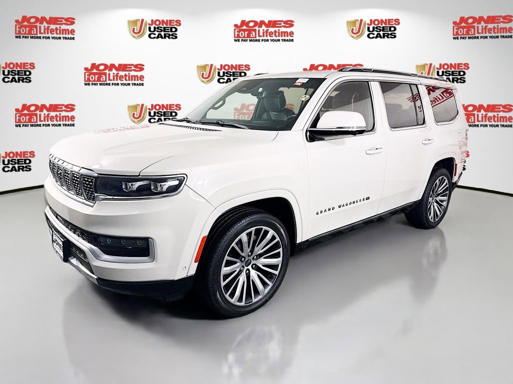 Used 2022 Jeep Grand Wagoneer Series III w/ Flexible Seating Group AWD/4WD image 15
