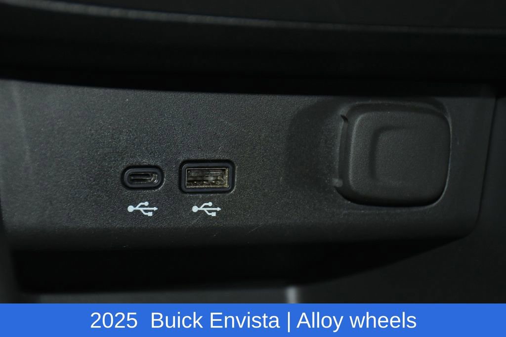 Used 2025 Buick Envista Sport Touring FWD image 21