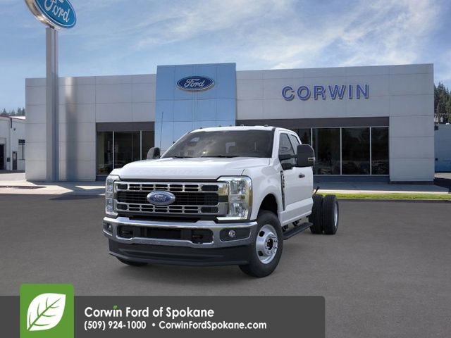 New 2026 Ford F350 XL w/ XL Chrome Package image 4